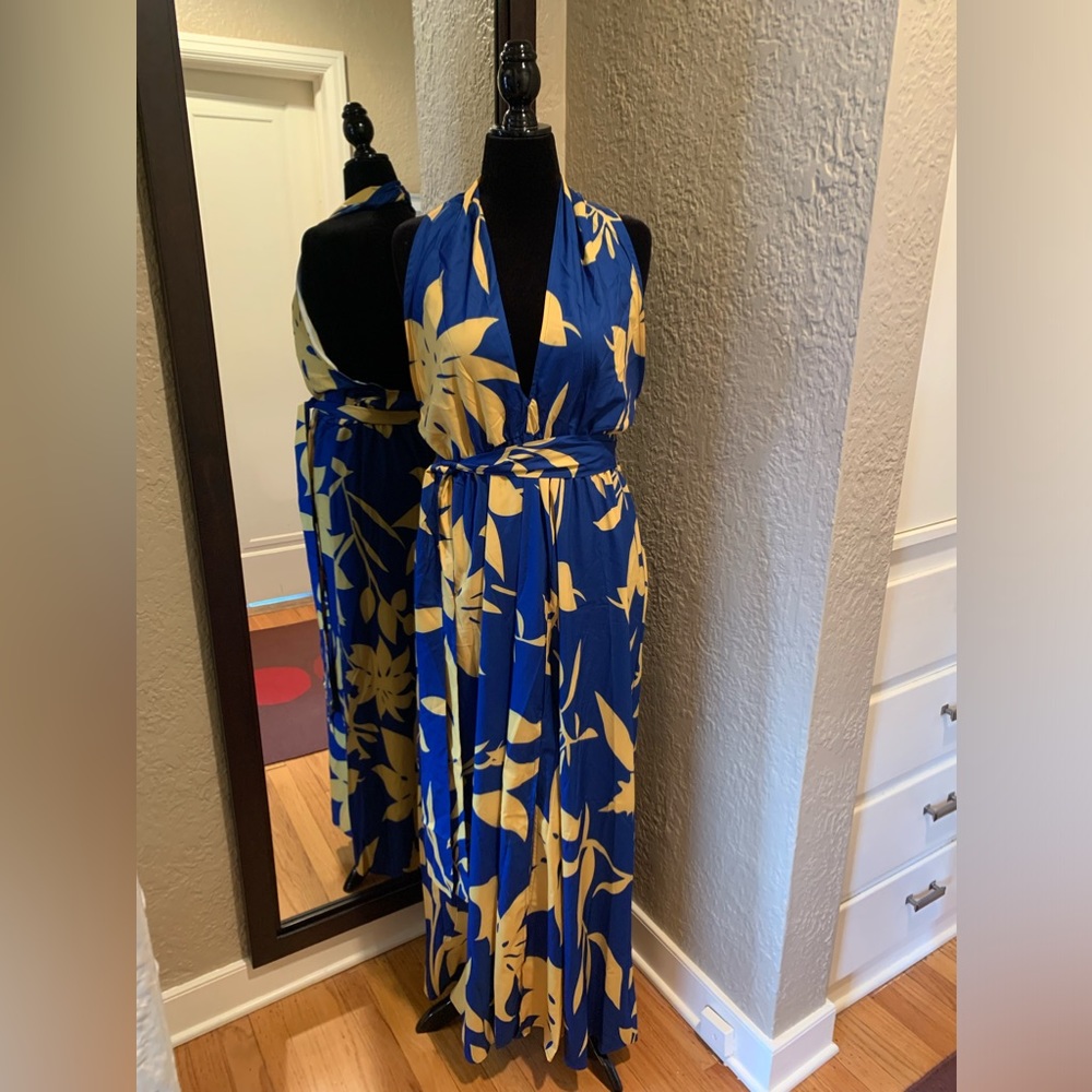 Halter Maxi Dress with sash ~ size XL~ Brand new!